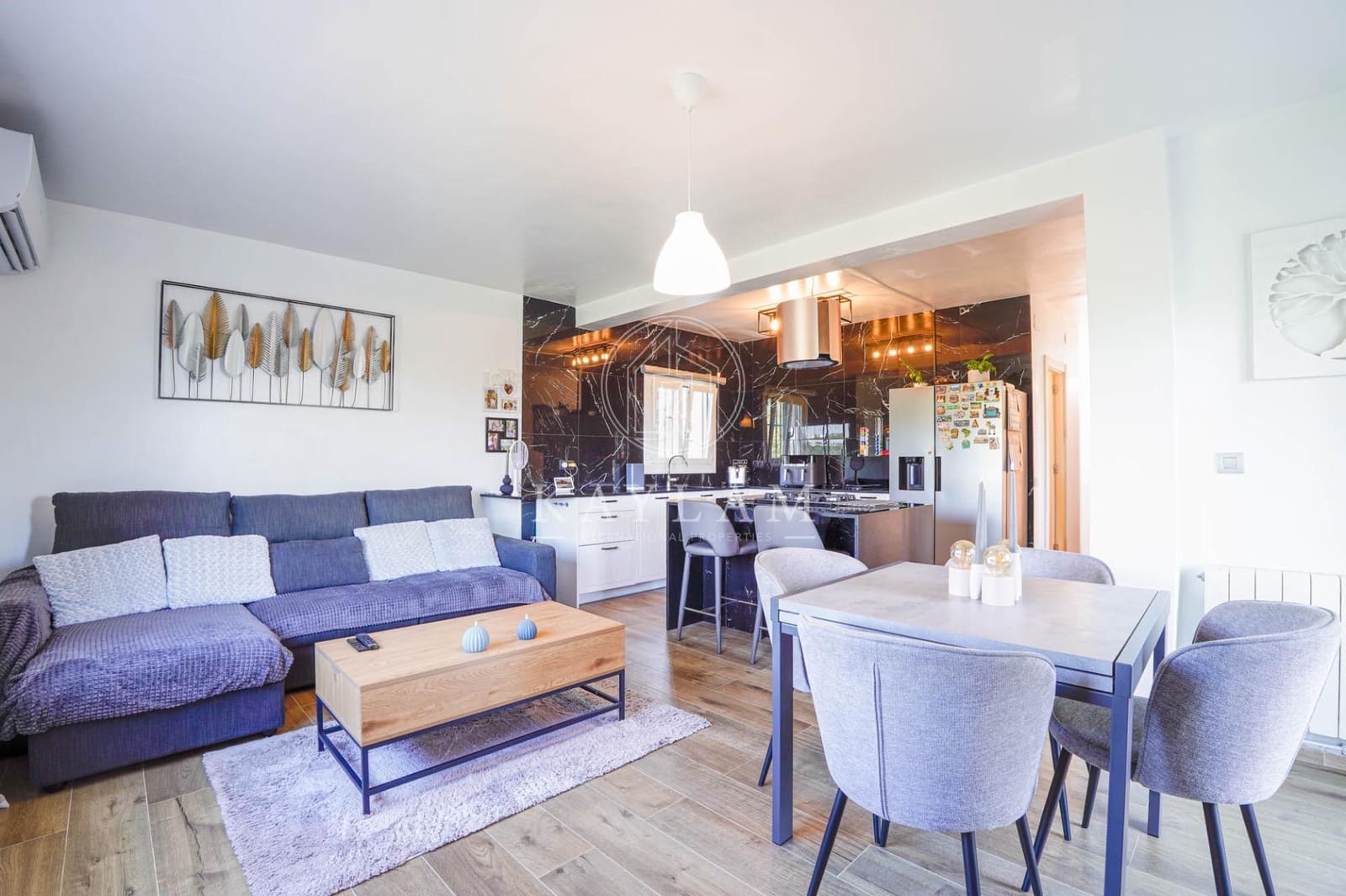 5 bedroom Villa for sale in Lloret de Mar with pool garage - € 399,500 (Ref: 9153898)