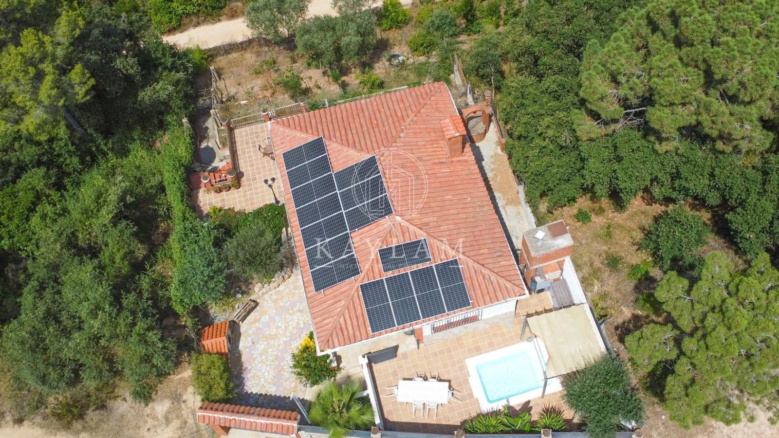 5 bedroom Villa for sale in Lloret de Mar with pool garage - € 399,500 (Ref: 9153898)