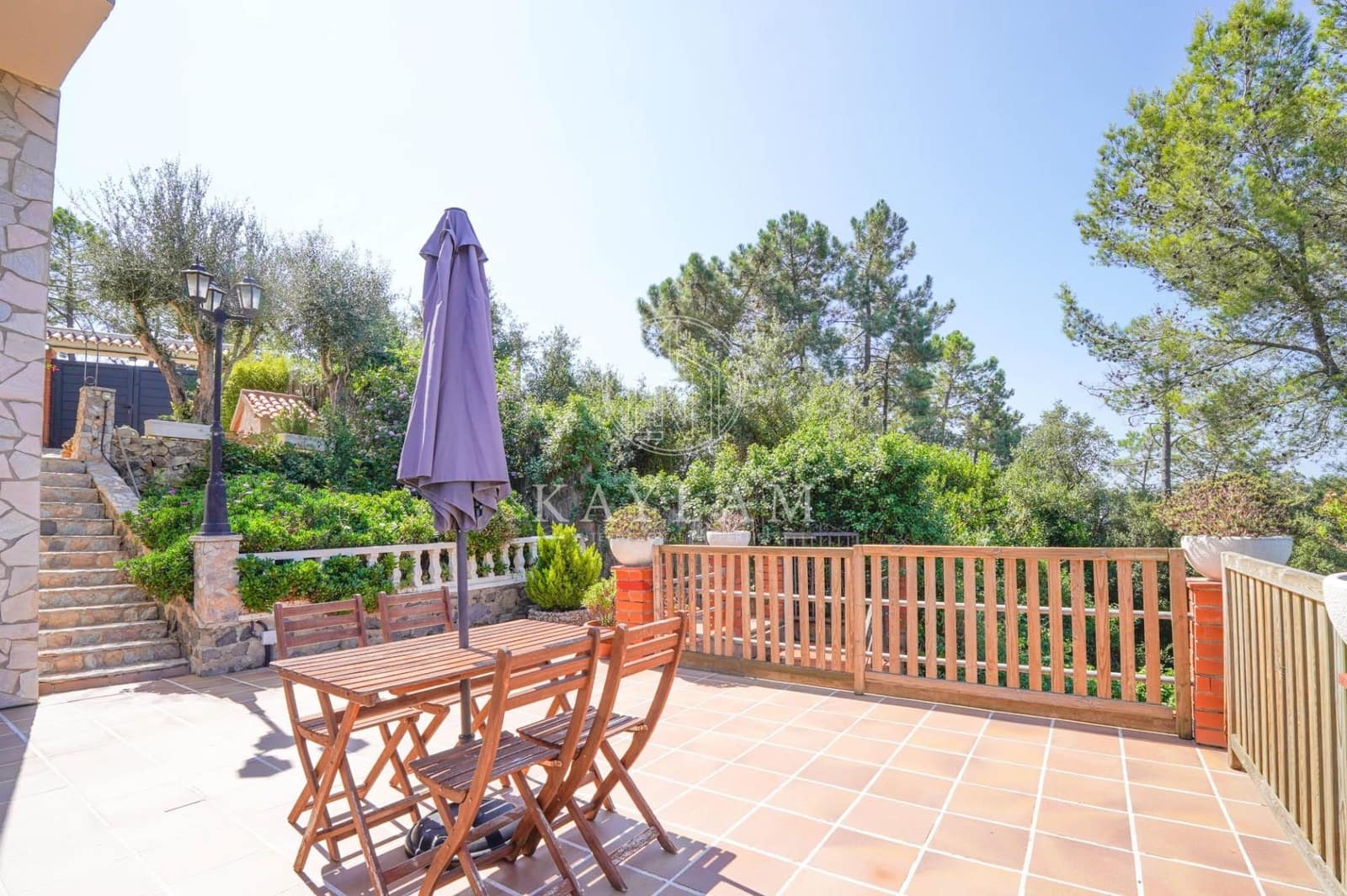 5 bedroom Villa for sale in Lloret de Mar with pool garage - € 399,500 (Ref: 9153898)