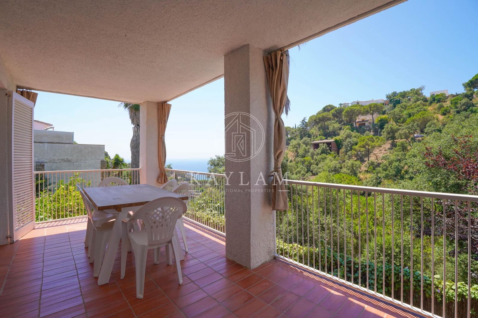 8 chambre Villa/Maison à vendre à Tossa de Mar avec piscine garage - 750 000 € (Ref: 9159436)