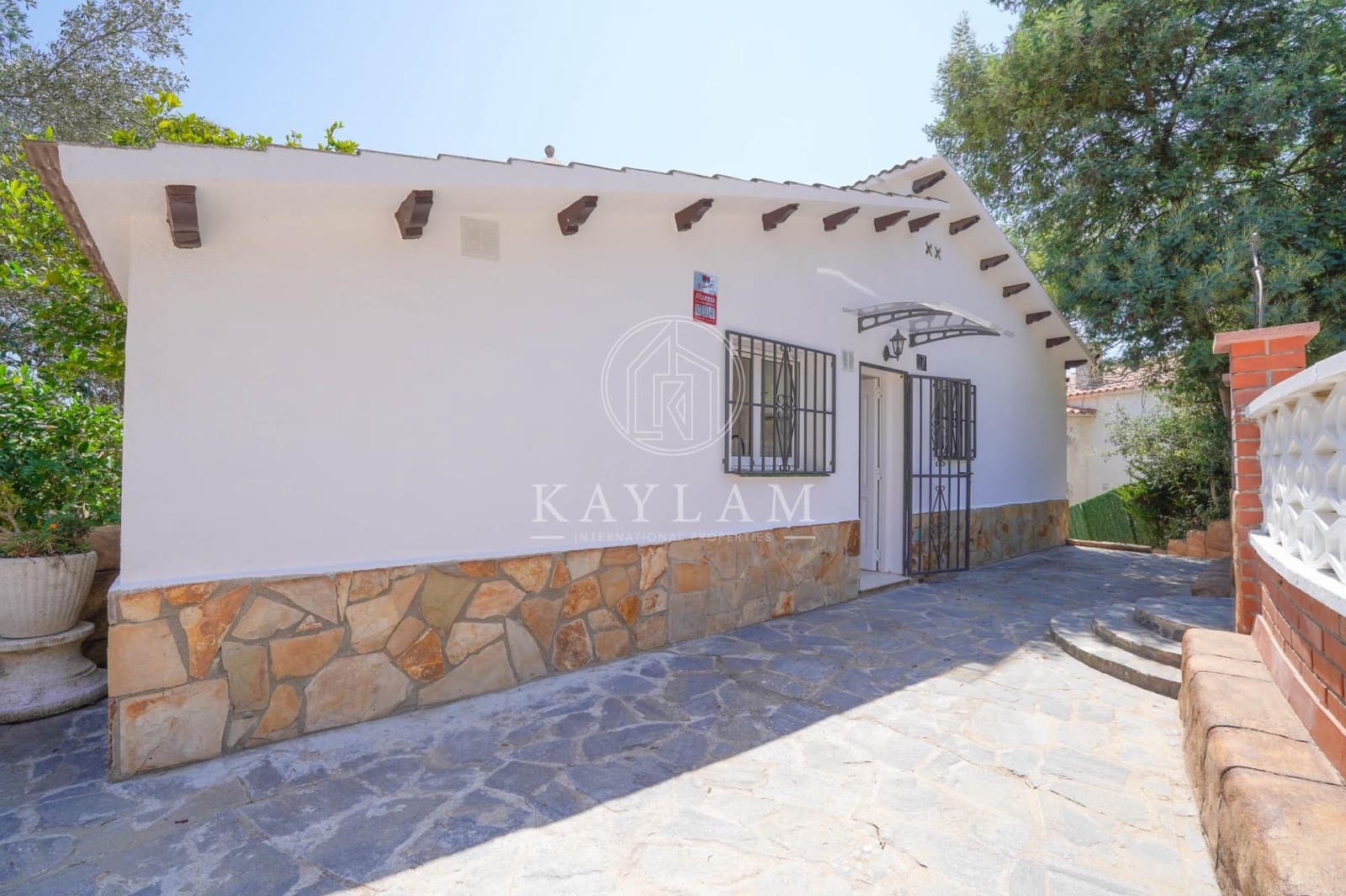 5 slaapkamer Villa te koop in Lloret de Mar - € 289.000 (Ref: 9163707)