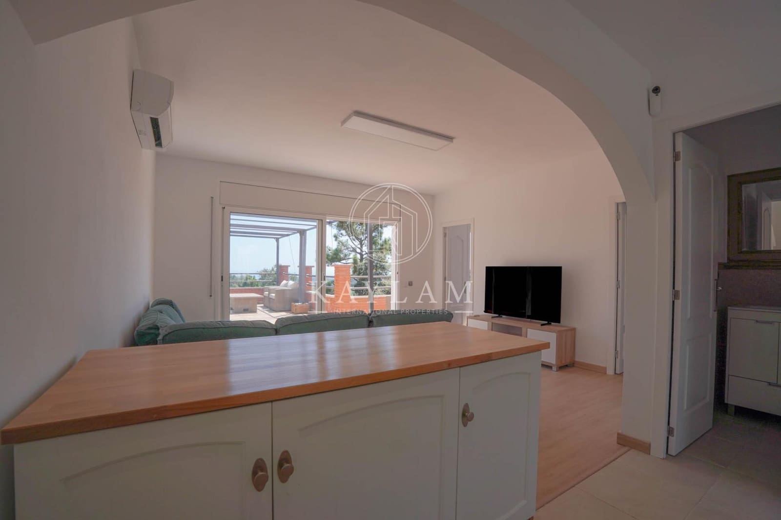 5 slaapkamer Villa te koop in Lloret de Mar - € 289.000 (Ref: 9163707)