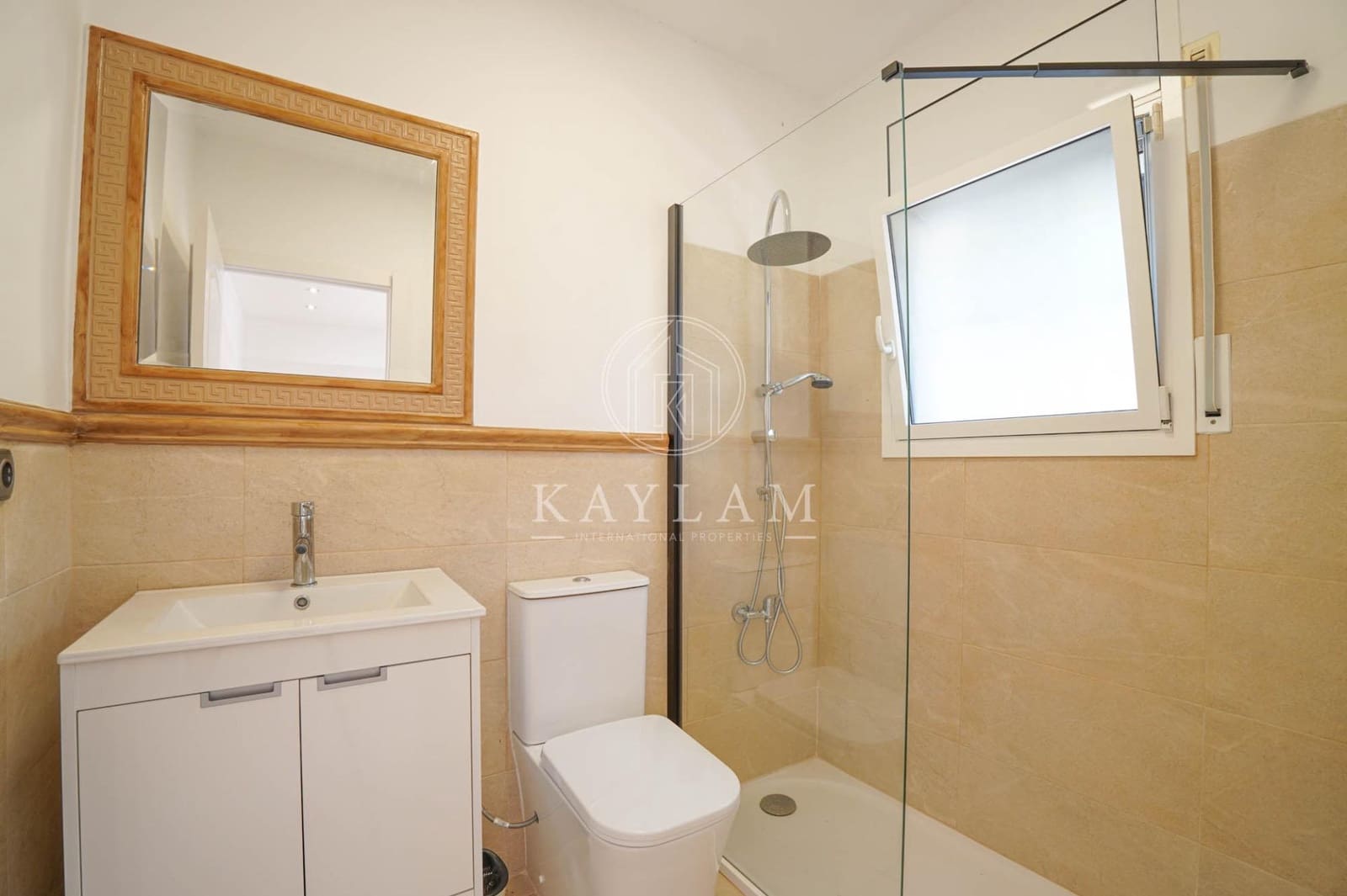 5 slaapkamer Villa te koop in Lloret de Mar - € 289.000 (Ref: 9163707)