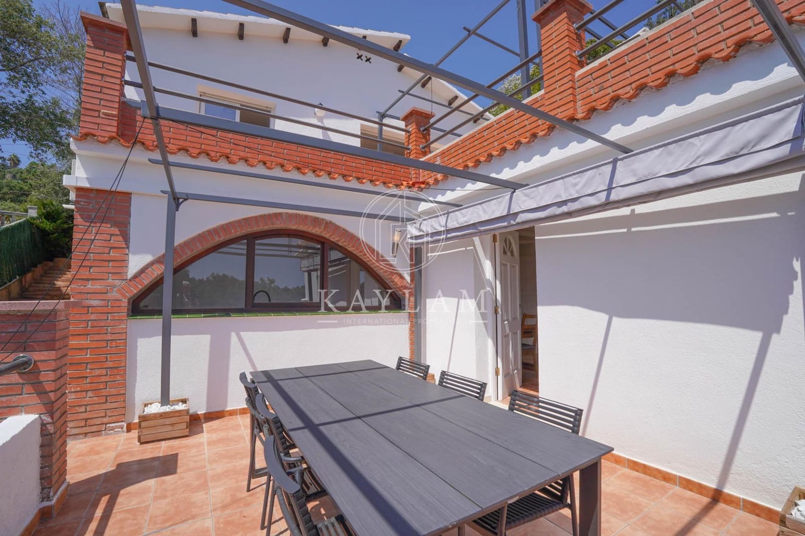 5 slaapkamer Villa te koop in Lloret de Mar - € 289.000 (Ref: 9163707)