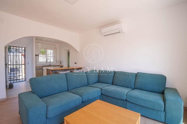 5 slaapkamer Villa te koop in Lloret de Mar - € 289.000 (Ref: 9163707)