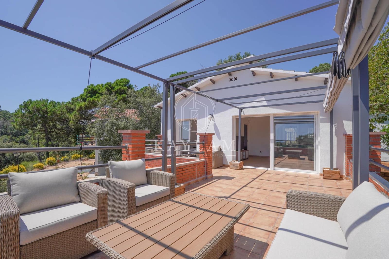 5 slaapkamer Villa te koop in Lloret de Mar - € 289.000 (Ref: 9163707)