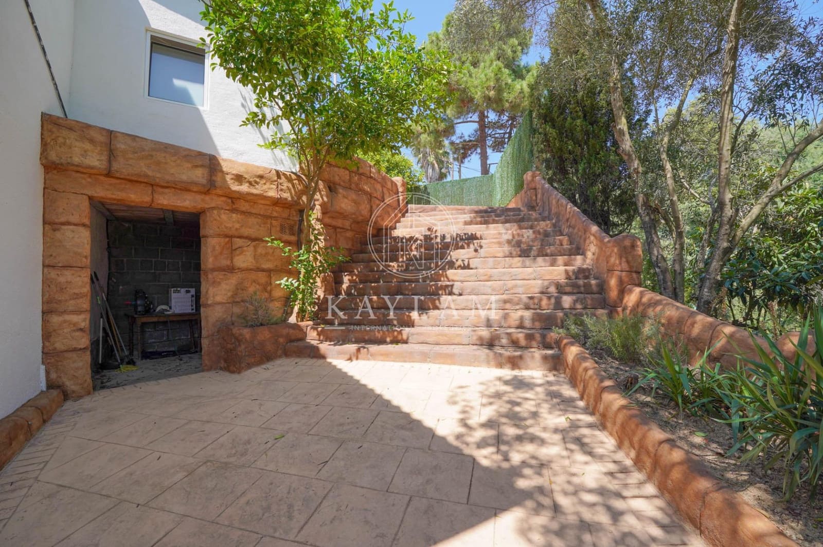 5 slaapkamer Villa te koop in Lloret de Mar - € 289.000 (Ref: 9163707)