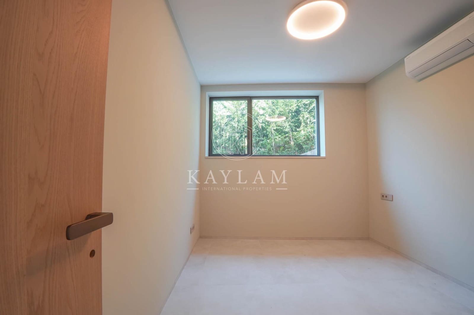 4 slaapkamer Villa te koop in Lloret de Mar met zwembad garage - € 1.350.000 (Ref: 9165760)
