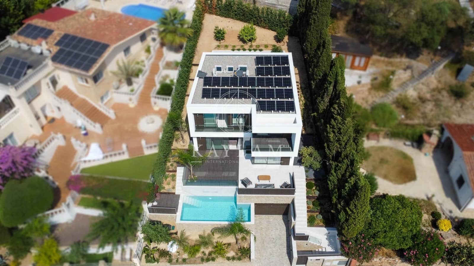 4 slaapkamer Villa te koop in Lloret de Mar met zwembad garage - € 1.350.000 (Ref: 9165760)