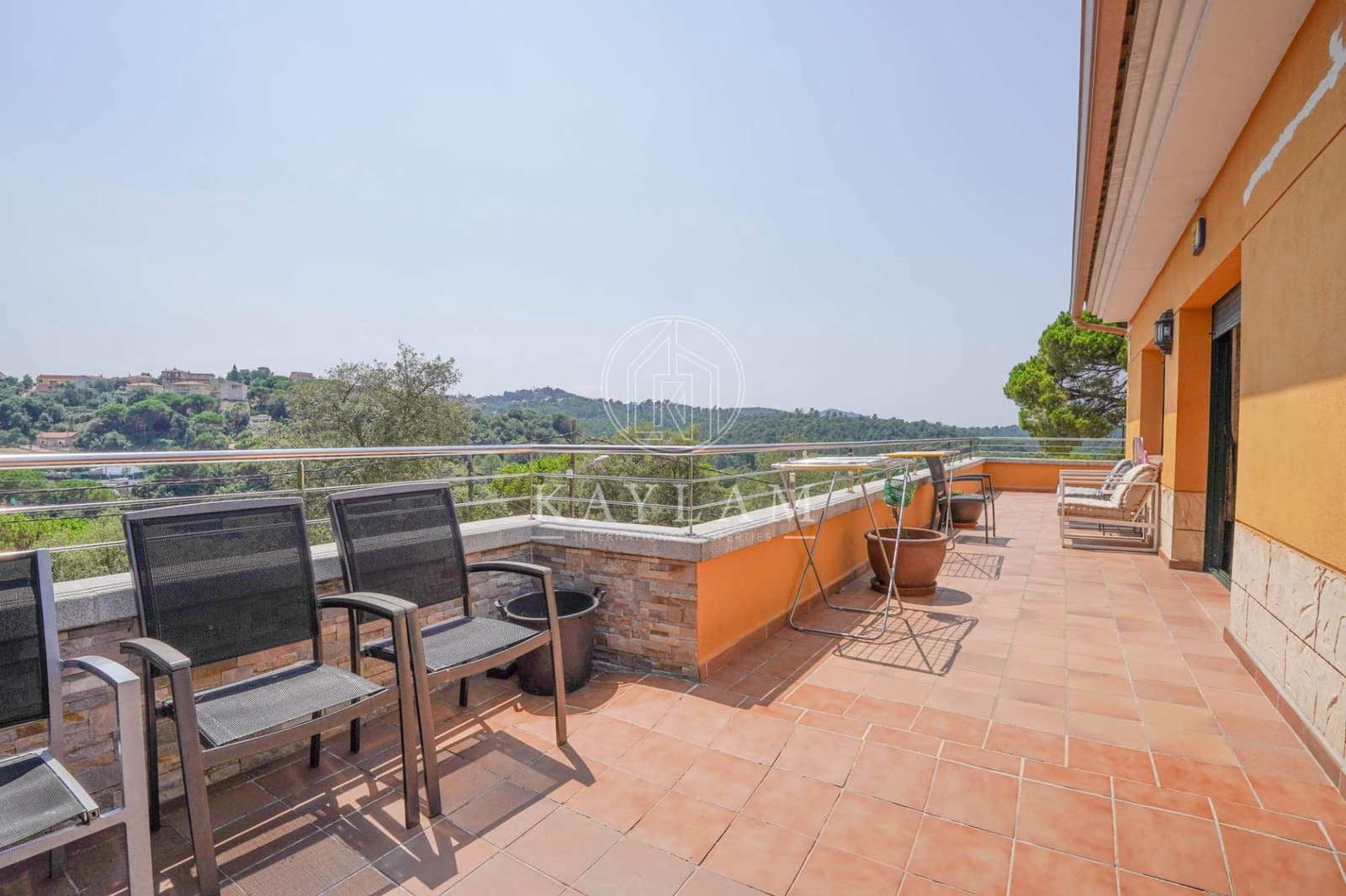 3 Zimmer Villa zu verkaufen in Lloret de Mar mit Pool Garage - 280.000 € (Ref: 9165761)