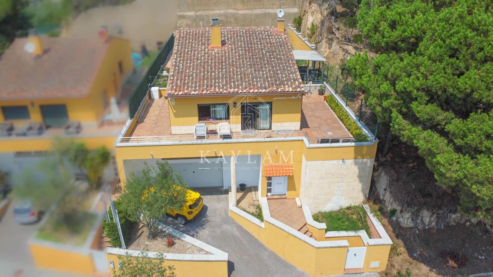 3 Zimmer Villa zu verkaufen in Lloret de Mar mit Pool Garage - 280.000 € (Ref: 9165761)