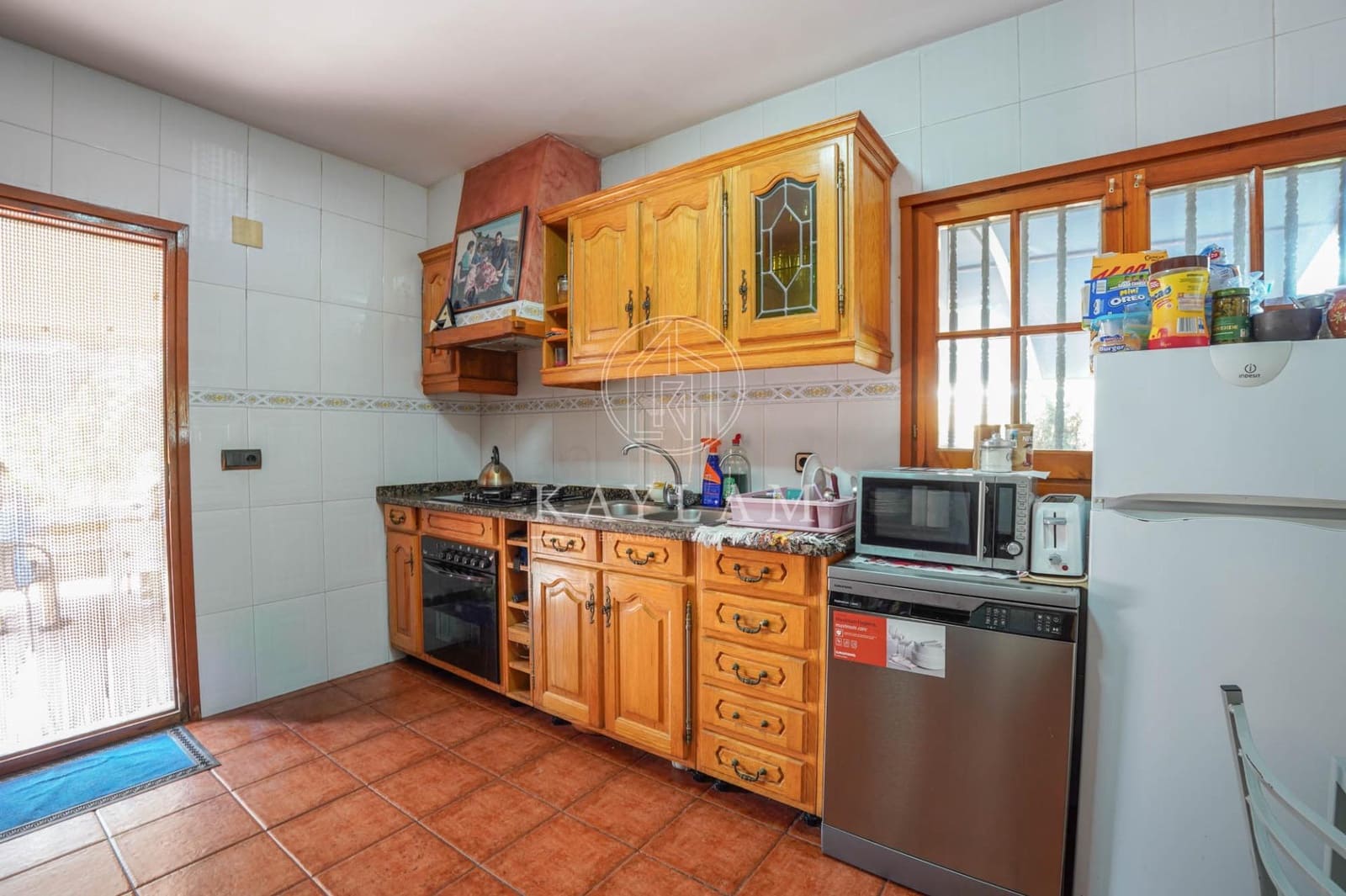 4 bedroom Villa for sale in Lloret de Mar with pool - € 299,000 (Ref: 9169520)