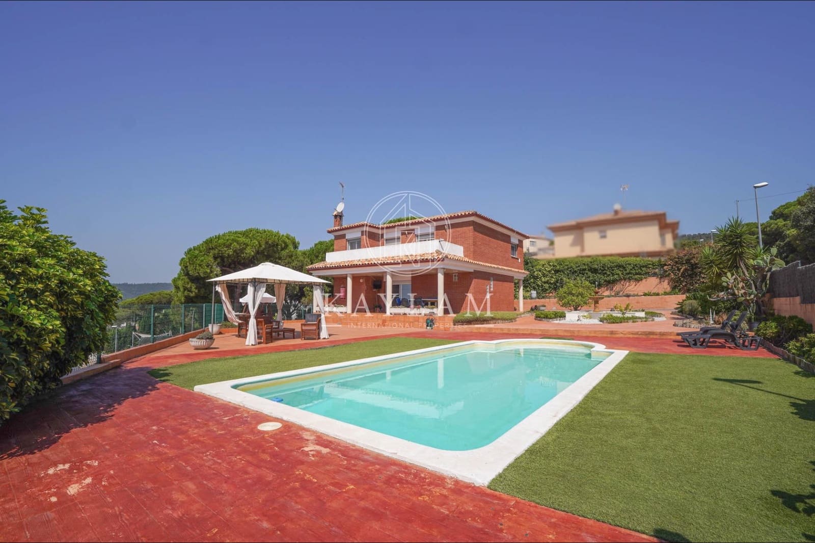 6 chambre Villa/Maison à vendre à Lloret de Mar avec piscine garage - 755 000 € (Ref: 9171403)