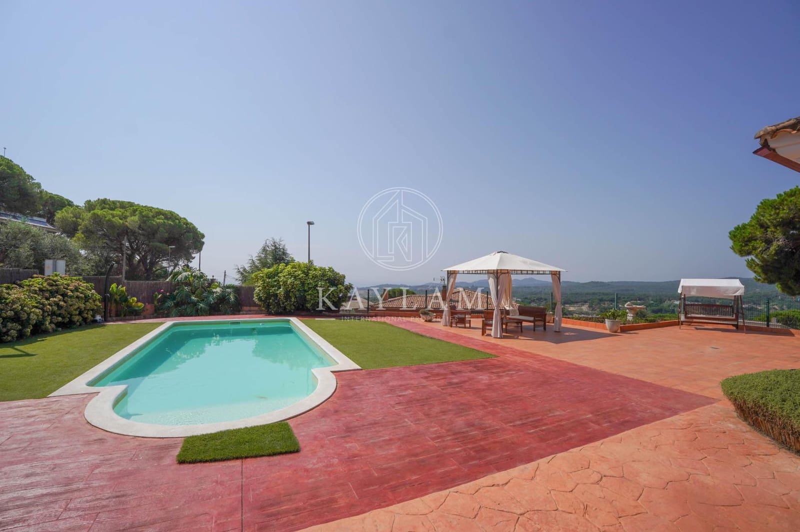 6 chambre Villa/Maison à vendre à Lloret de Mar avec piscine garage - 755 000 € (Ref: 9171403)
