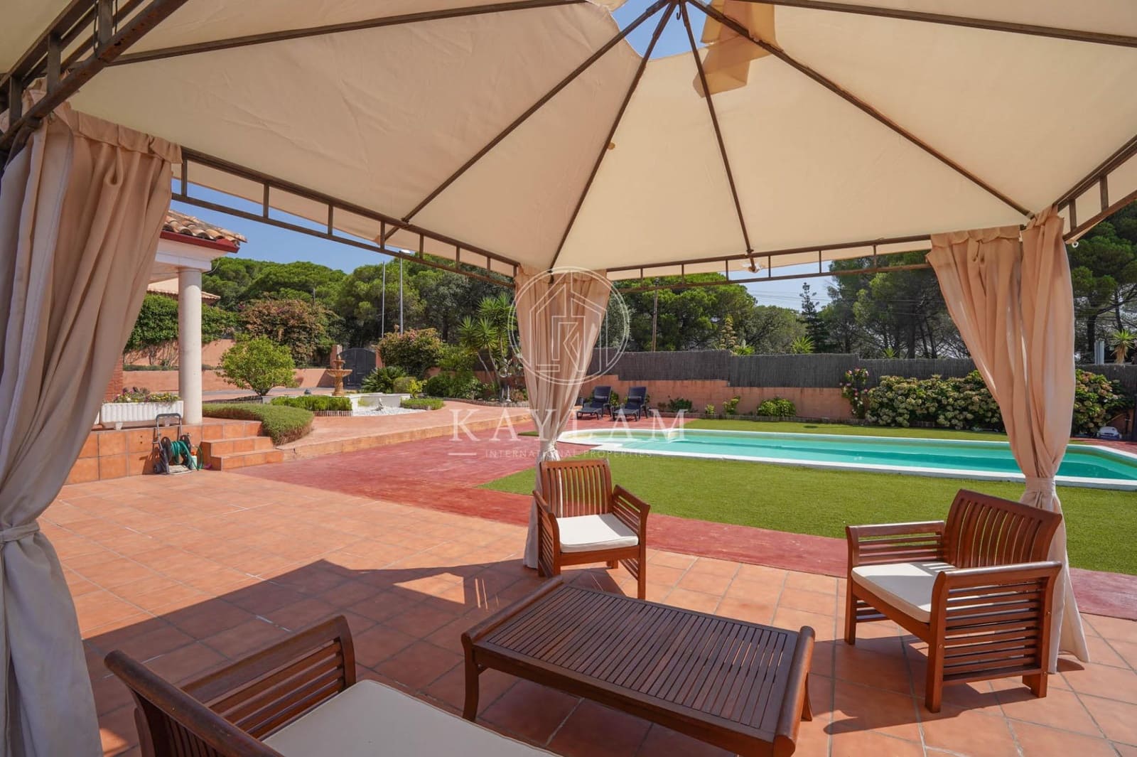 6 chambre Villa/Maison à vendre à Lloret de Mar avec piscine garage - 755 000 € (Ref: 9171403)