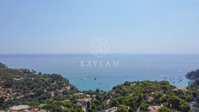 5 bedroom Villa for sale in Tossa de Mar with pool - € 2,121,000 (Ref: 9209476)