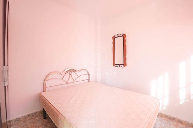 6 soverom Villa til salgs i Lloret de Mar med svømmebasseng - € 498 000 (Ref: 9385614)