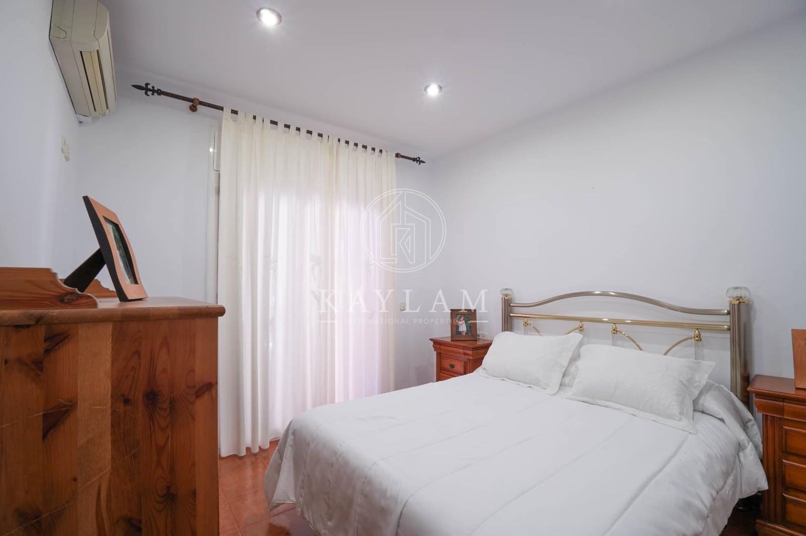 6 soverom Villa til salgs i Lloret de Mar med svømmebasseng - € 530 000 (Ref: 9385614)