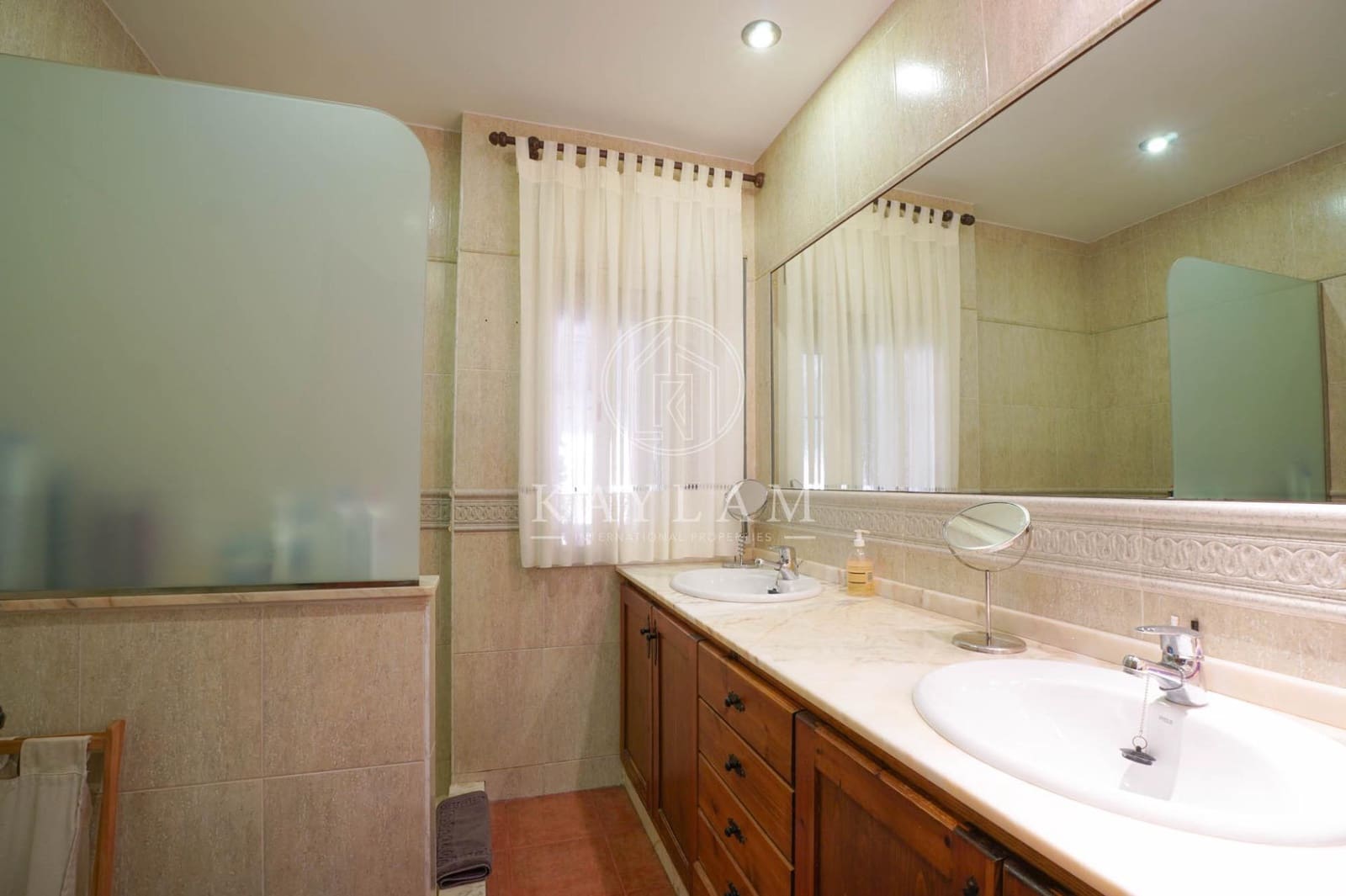 6 soverom Villa til salgs i Lloret de Mar med svømmebasseng - € 530 000 (Ref: 9385614)