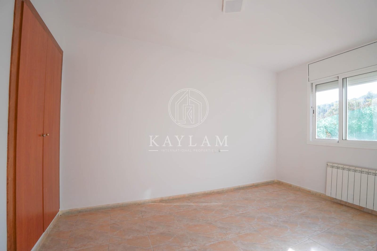 4 bedroom Villa for sale in Lloret de Mar with pool - € 399,000 (Ref: 9387914)