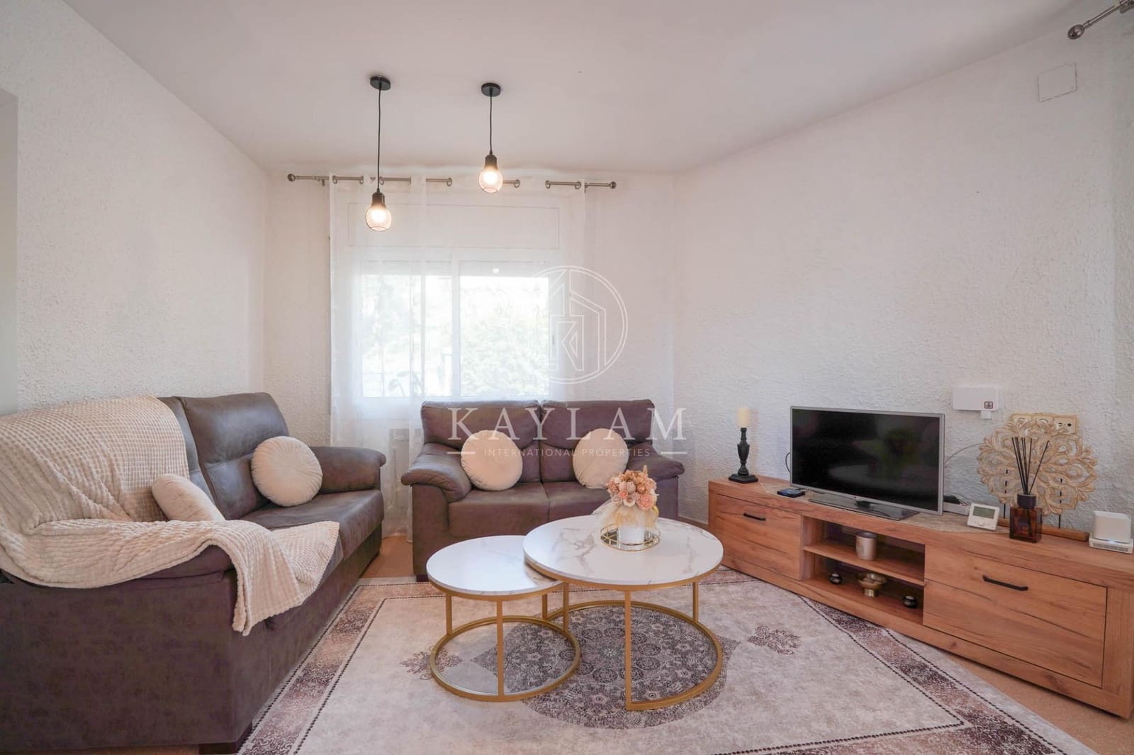 4 bedroom Villa for sale in Vidreres with pool garage - € 395,000 (Ref: 9586511)