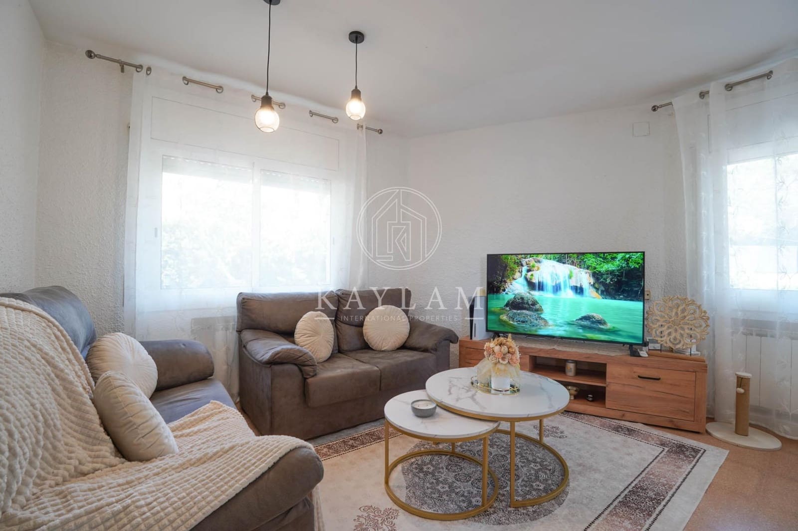 4 soveværelse Villa til salg i Vidreres med swimmingpool garage - € 375.000 (Ref: 9586511)