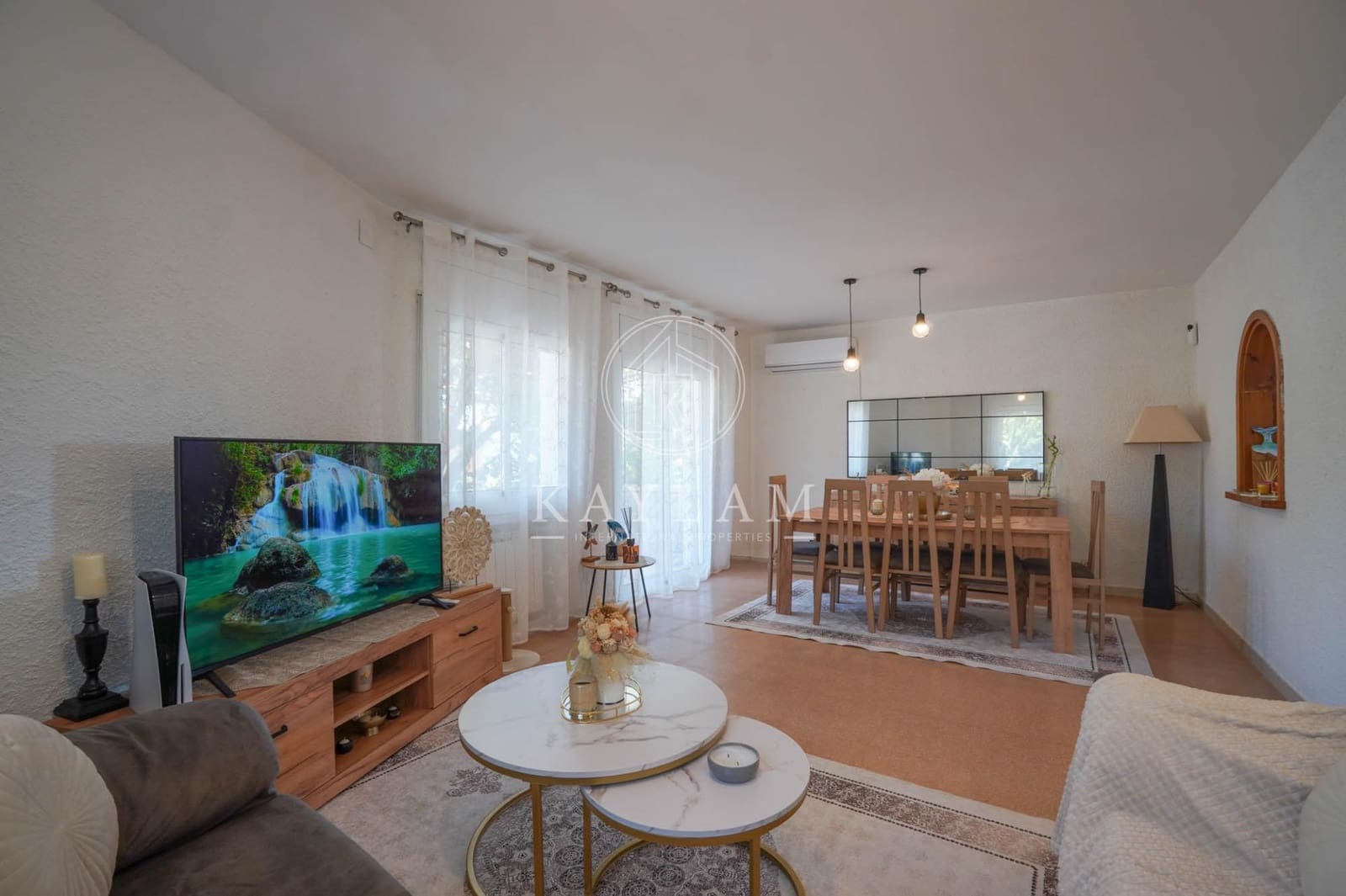 4 soveværelse Villa til salg i Vidreres med swimmingpool garage - € 375.000 (Ref: 9586511)