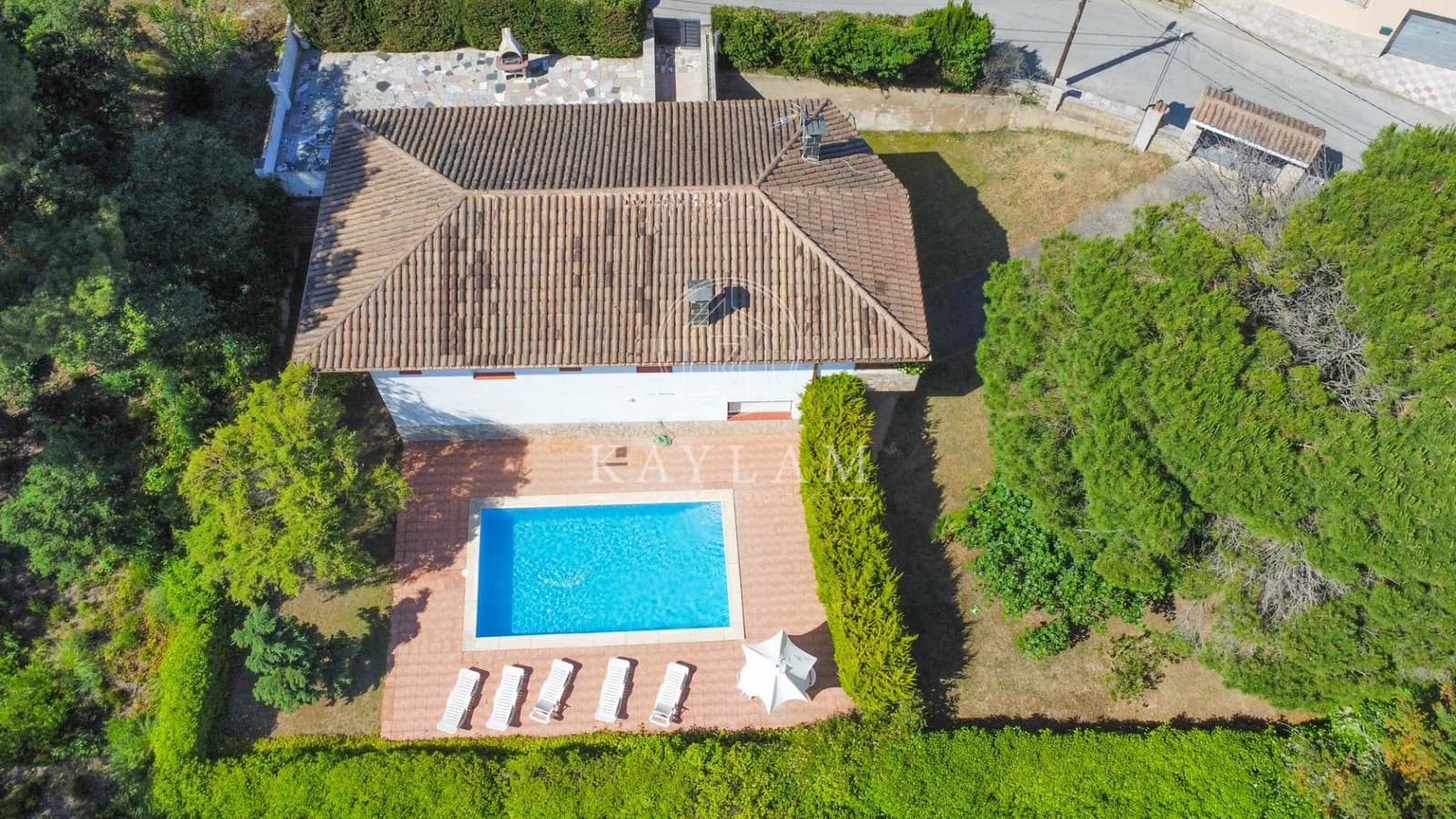 4 soveværelse Villa til salg i Vidreres med swimmingpool garage - € 375.000 (Ref: 9586511)