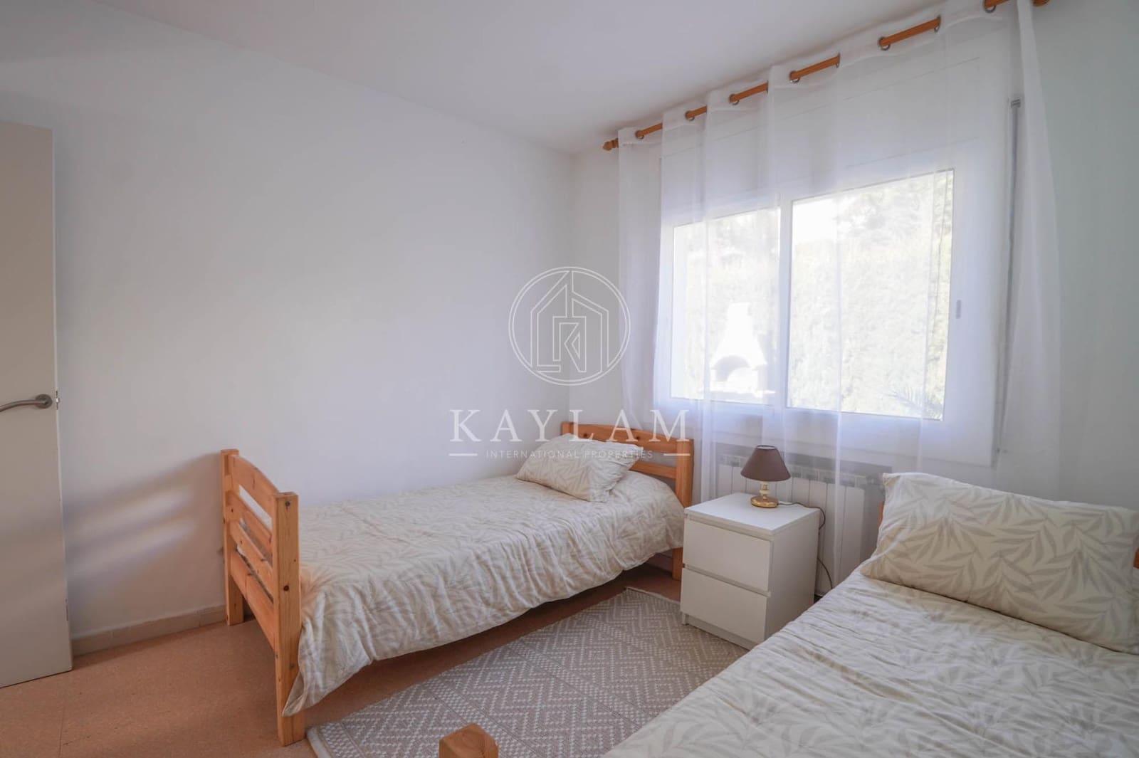 4 soveværelse Villa til salg i Vidreres med swimmingpool garage - € 375.000 (Ref: 9586511)
