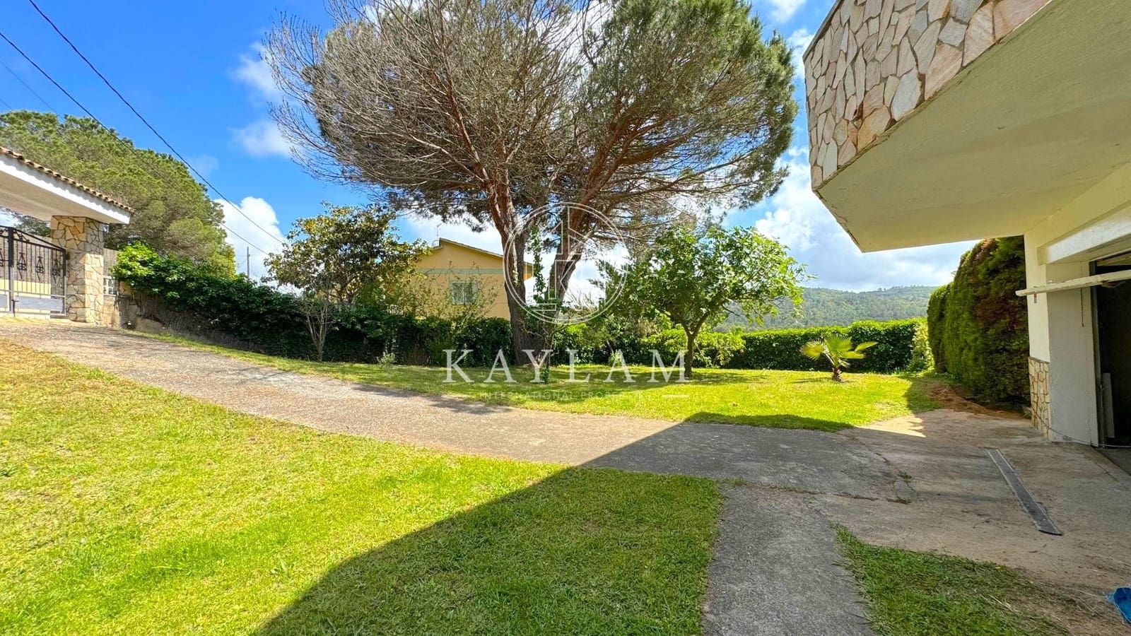 4 soveværelse Villa til salg i Vidreres med swimmingpool garage - € 375.000 (Ref: 9586511)