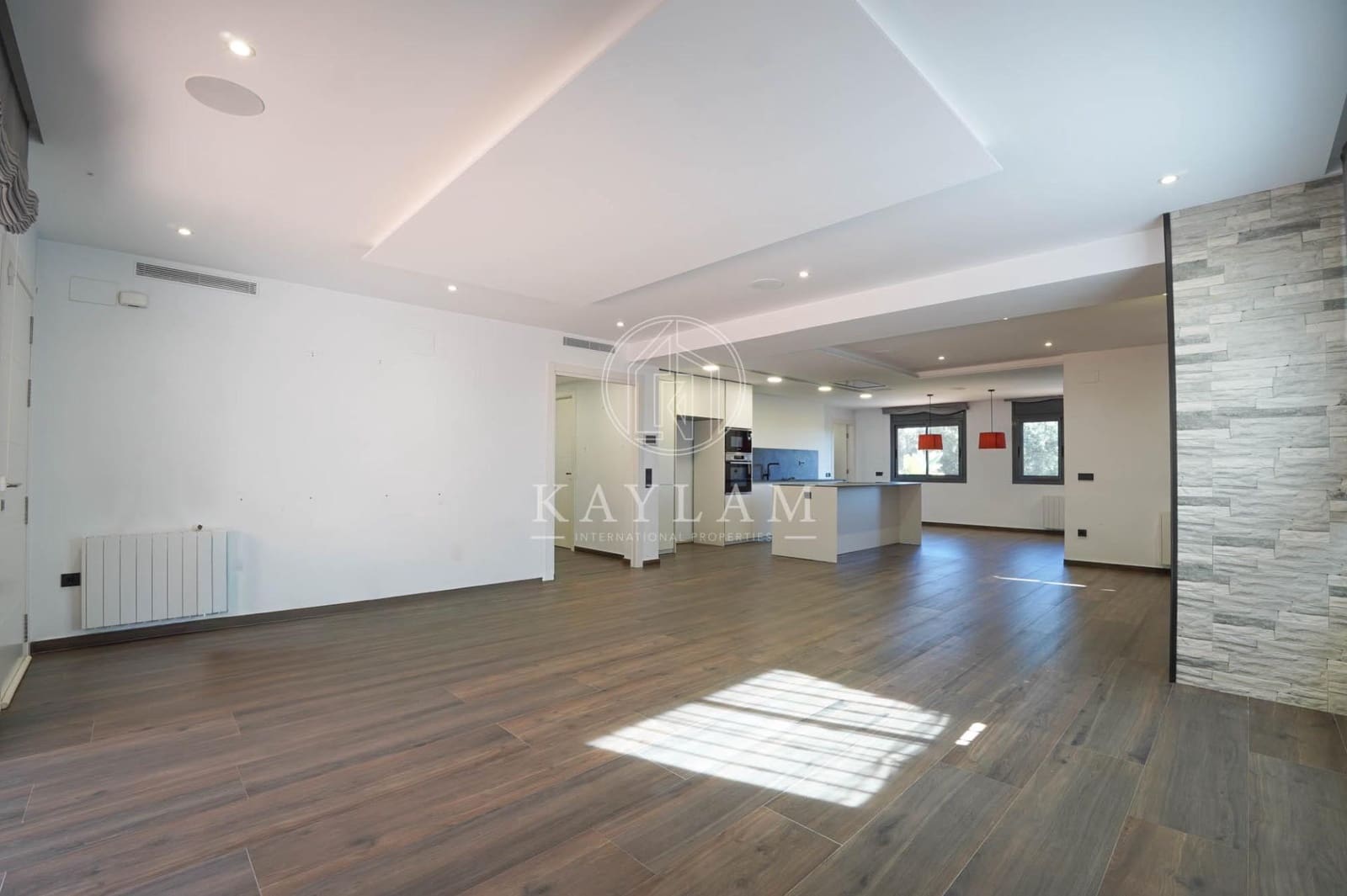 6 soverom Villa til salgs i Tordera med svømmebasseng garasje - € 650 000 (Ref: 9596132)