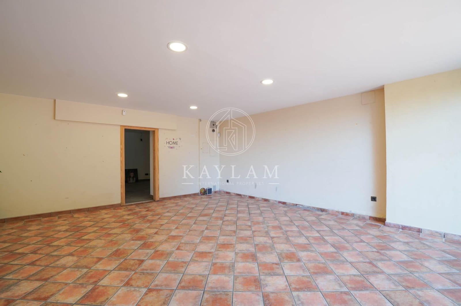 6 soverom Villa til salgs i Tordera med svømmebasseng garasje - € 650 000 (Ref: 9596132)