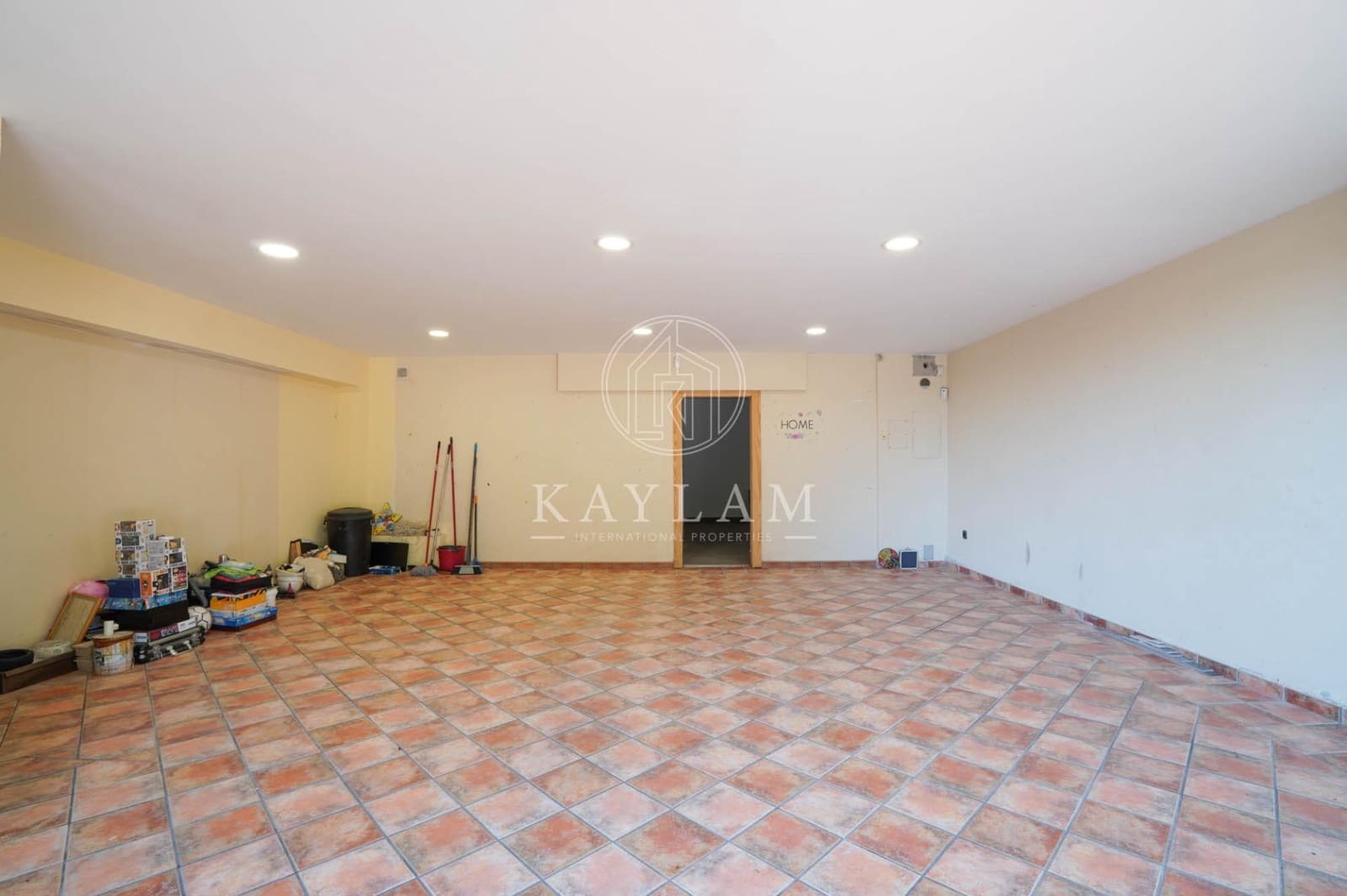 6 soverom Villa til salgs i Tordera med svømmebasseng garasje - € 650 000 (Ref: 9596132)