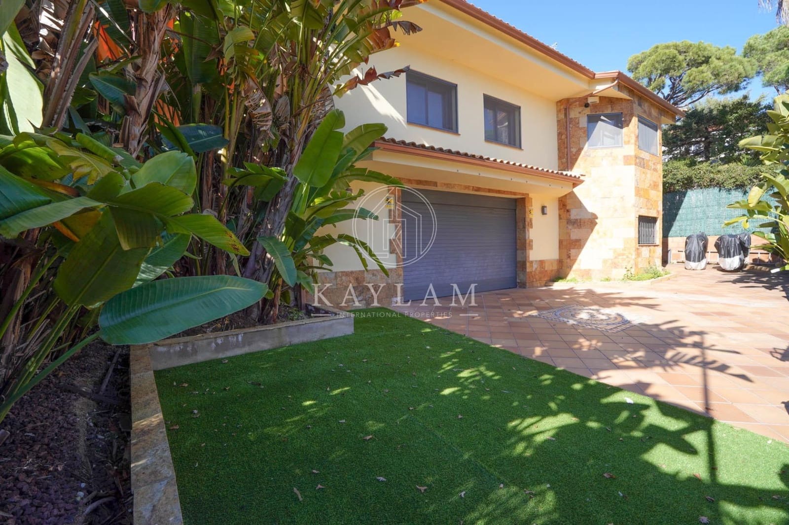 6 soverom Villa til salgs i Tordera med svømmebasseng garasje - € 650 000 (Ref: 9596132)