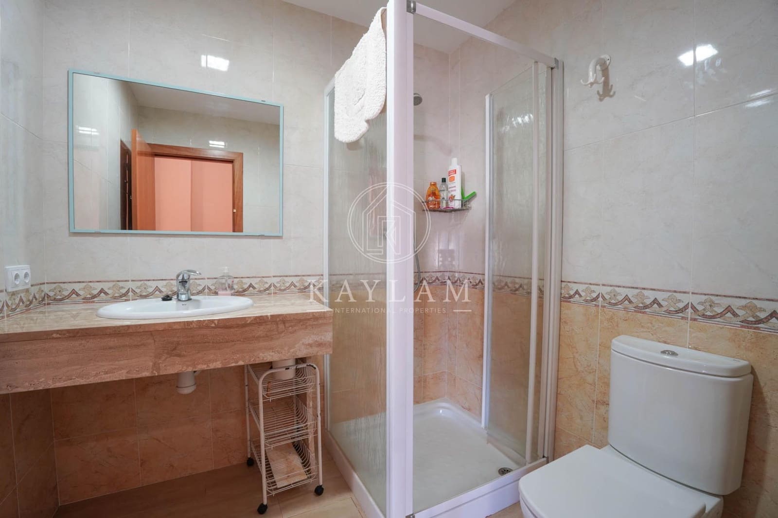 3 sypialnia Willa na sprzedaż w Lloret de Mar z basenem garażem - 790 000 € (Ref: 9629979)