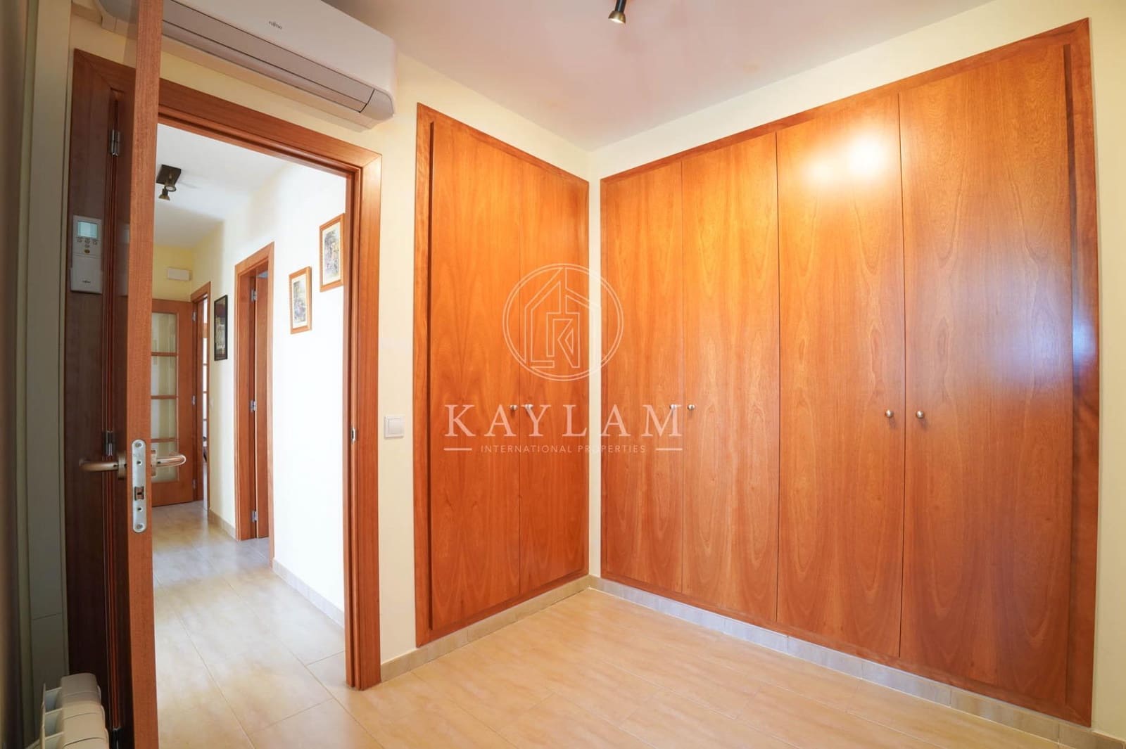 3 sypialnia Willa na sprzedaż w Lloret de Mar z basenem garażem - 790 000 € (Ref: 9629979)