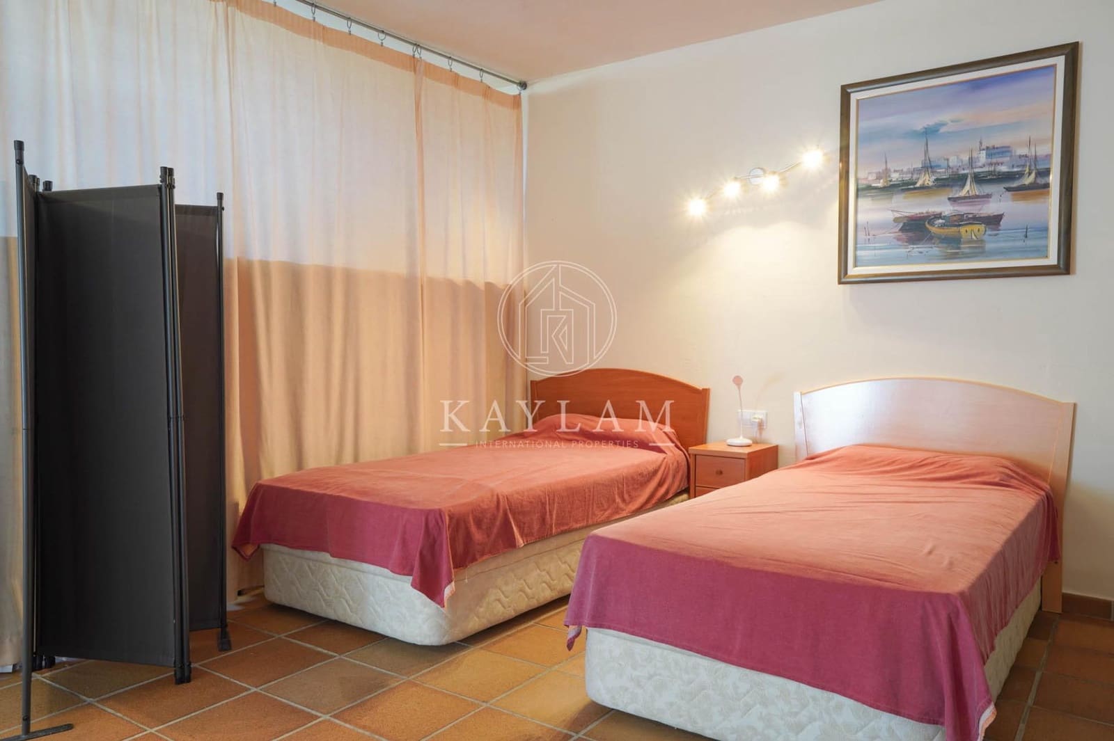 3 sypialnia Willa na sprzedaż w Lloret de Mar z basenem garażem - 790 000 € (Ref: 9629979)