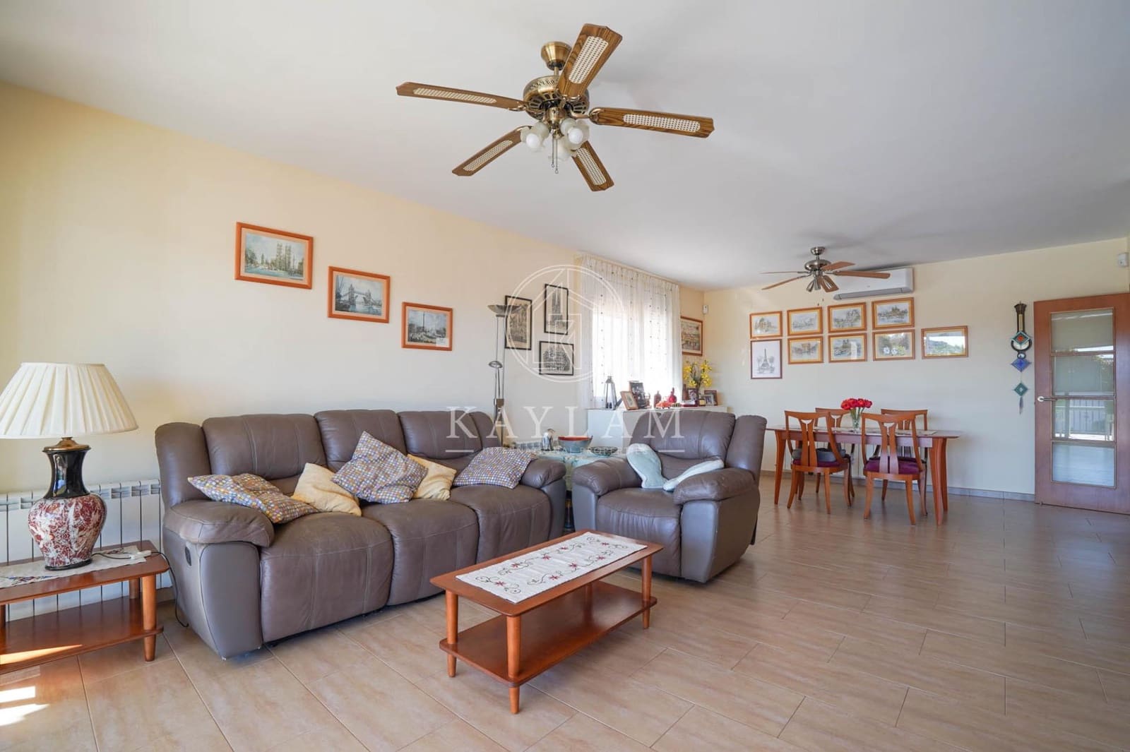 3 sypialnia Willa na sprzedaż w Lloret de Mar z basenem garażem - 790 000 € (Ref: 9629979)