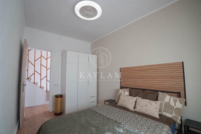 3 soverom Villa til salgs i Lloret de Mar med svømmebasseng garasje - € 335 000 (Ref: 9629980)