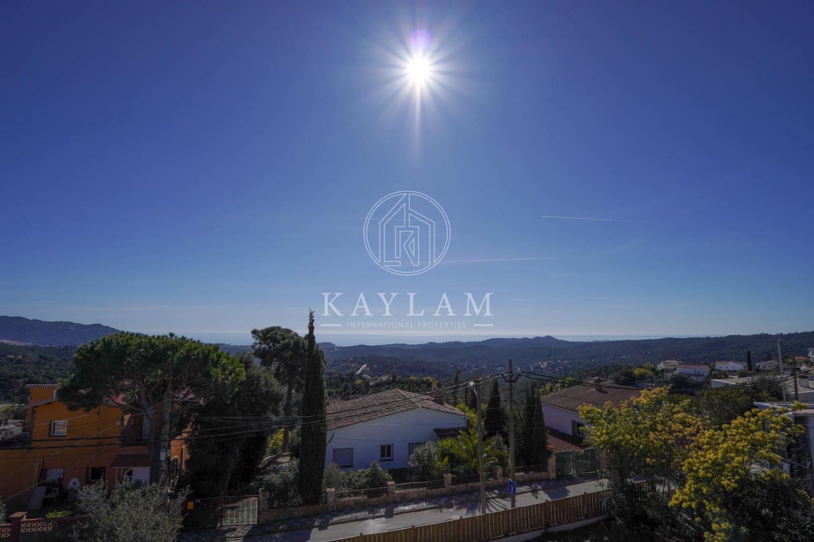 3 soverom Villa til salgs i Lloret de Mar med svømmebasseng garasje - € 335 000 (Ref: 9629980)