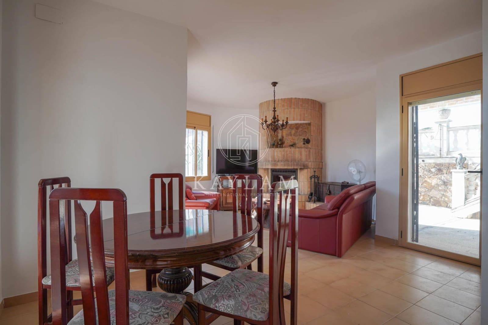 4 bedroom Villa for sale in Lloret de Mar with pool garage - € 535,000 (Ref: 9652003)