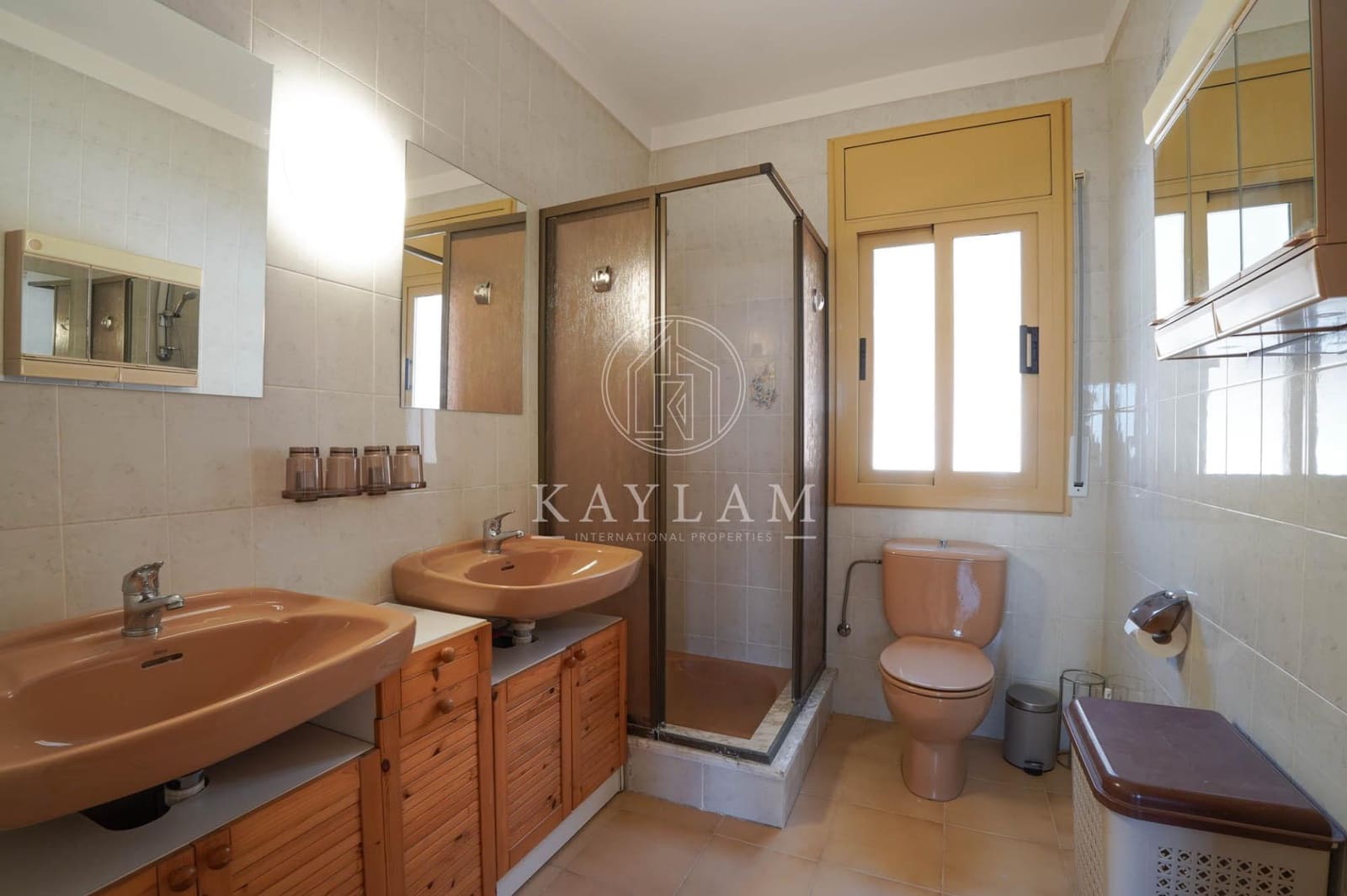 4 bedroom Villa for sale in Lloret de Mar with pool garage - € 535,000 (Ref: 9652003)