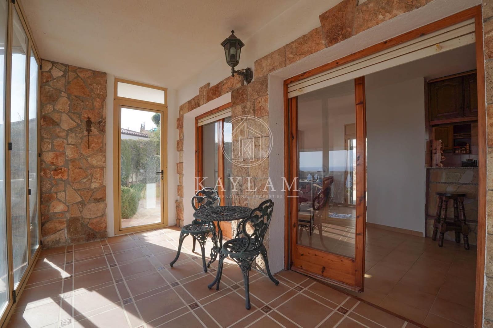 4 bedroom Villa for sale in Lloret de Mar with pool garage - € 535,000 (Ref: 9652003)