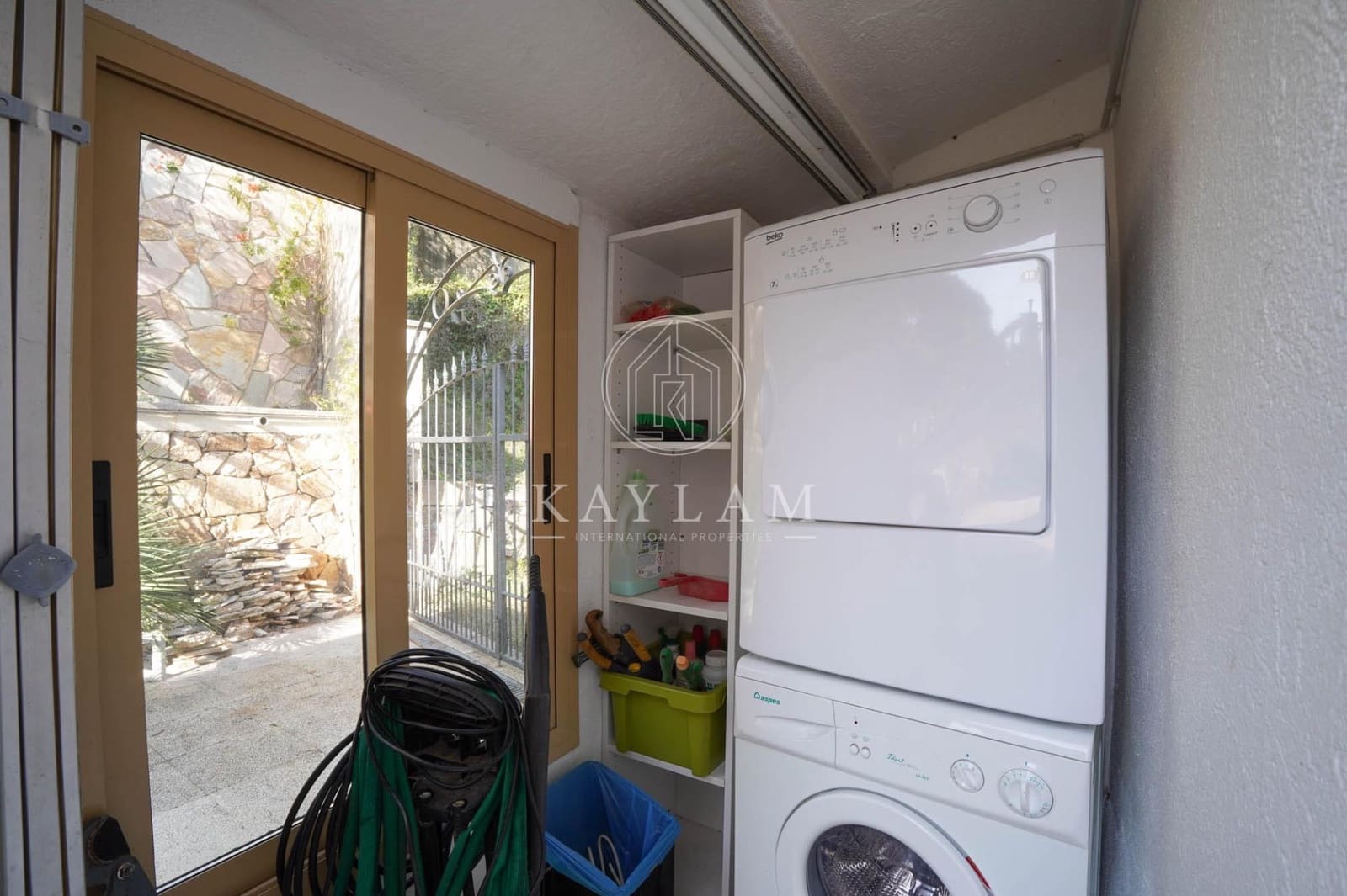 4 bedroom Villa for sale in Lloret de Mar with pool garage - € 535,000 (Ref: 9652003)