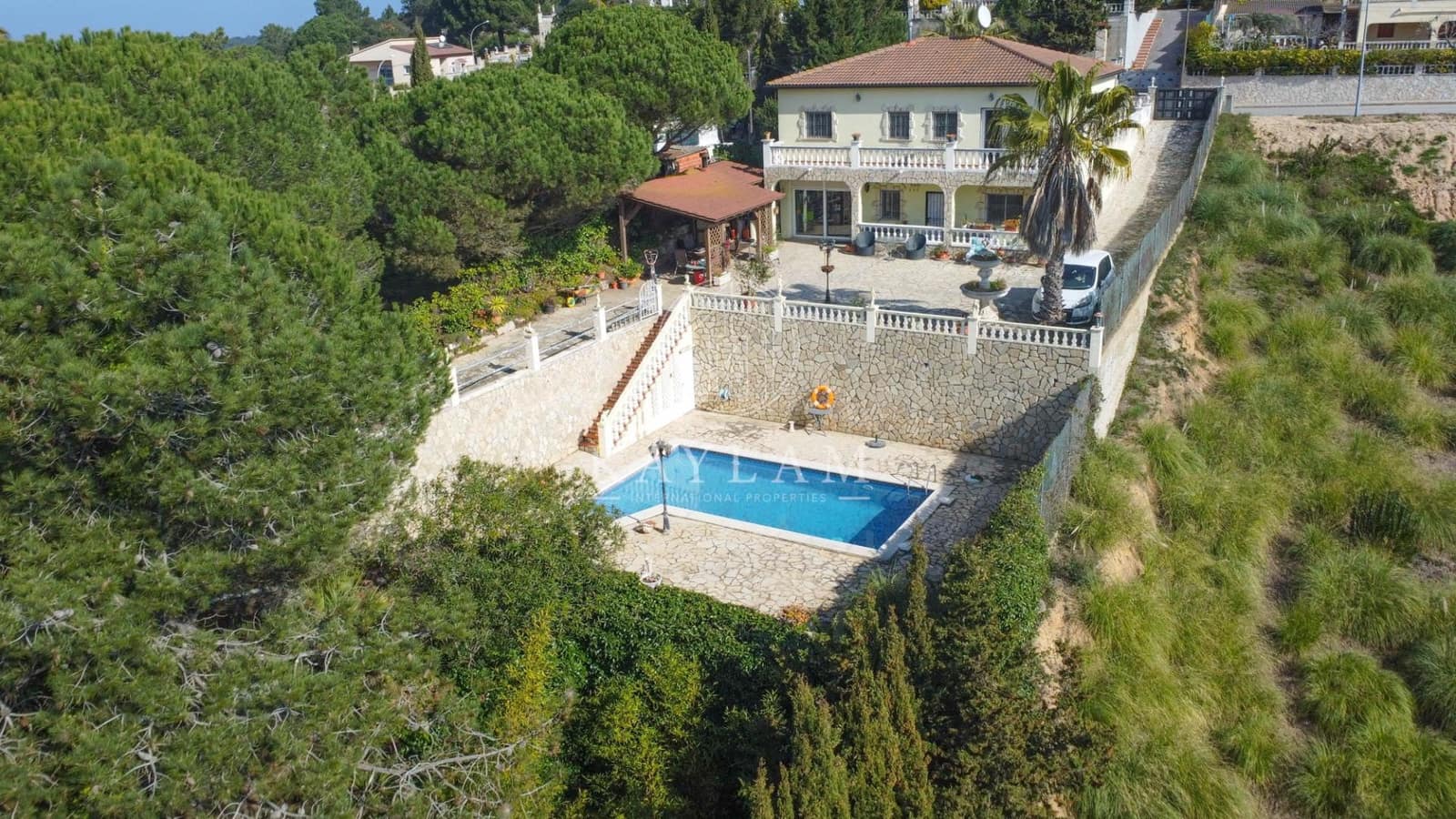 4 camera da letto Villa in vendita in Lloret de Mar con piscina - 399.000 € (Rif: 9652004)