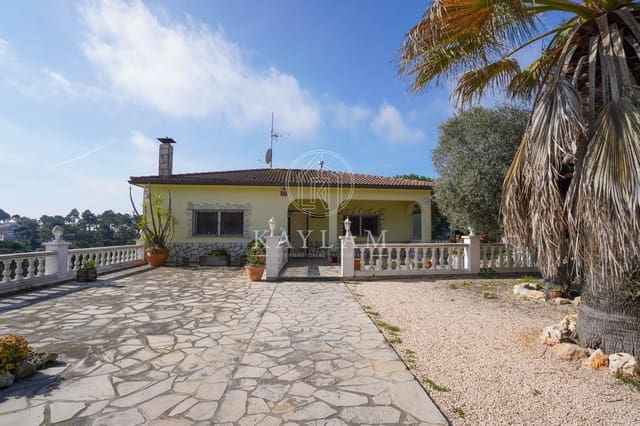 4 camera da letto Villa in vendita in Lloret de Mar con piscina - 399.000 € (Rif: 9652004)