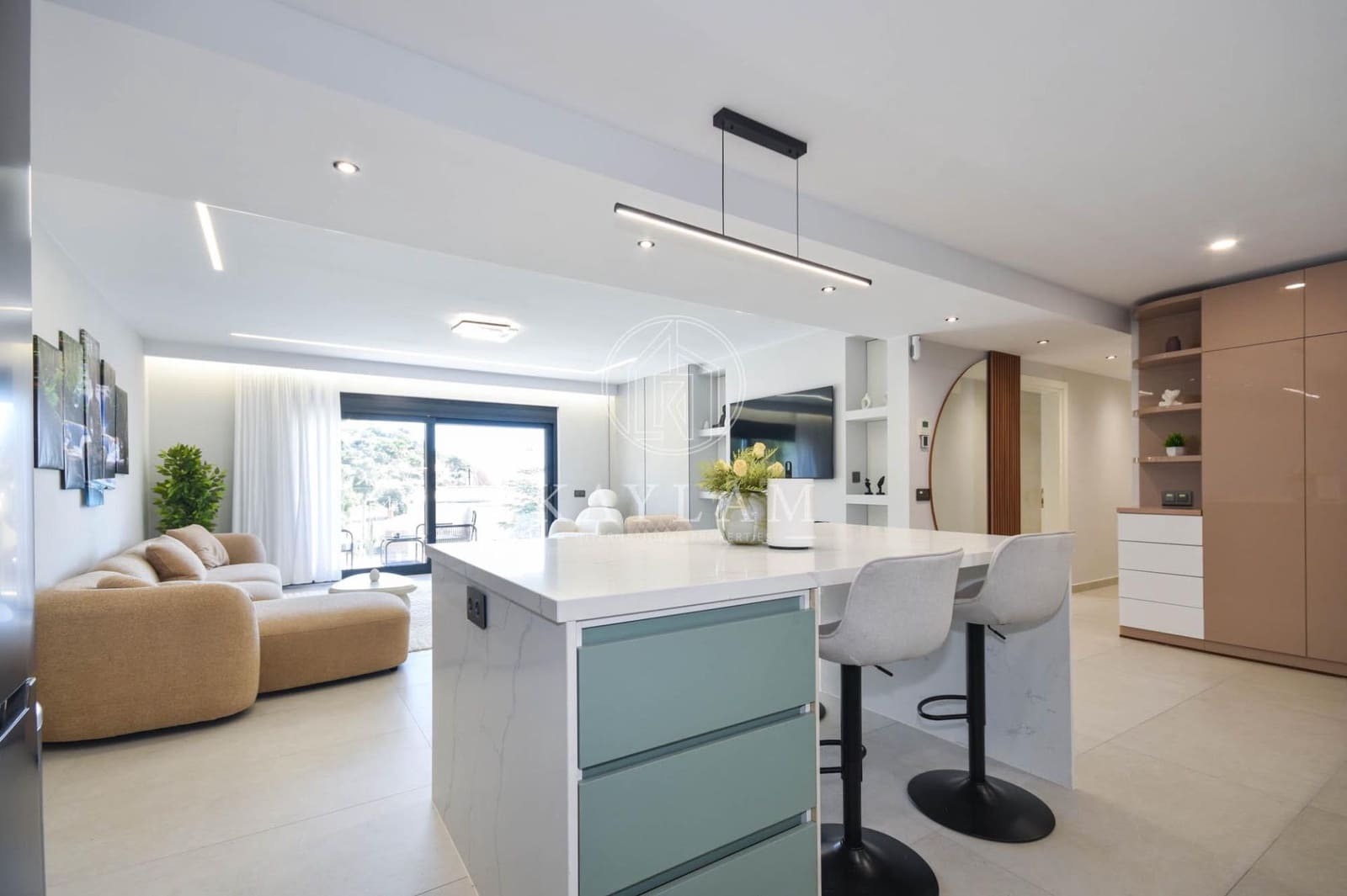 9 chambre Villa/Maison à vendre à Lloret de Mar avec piscine garage - 1 190 000 € (Ref: 9661959)