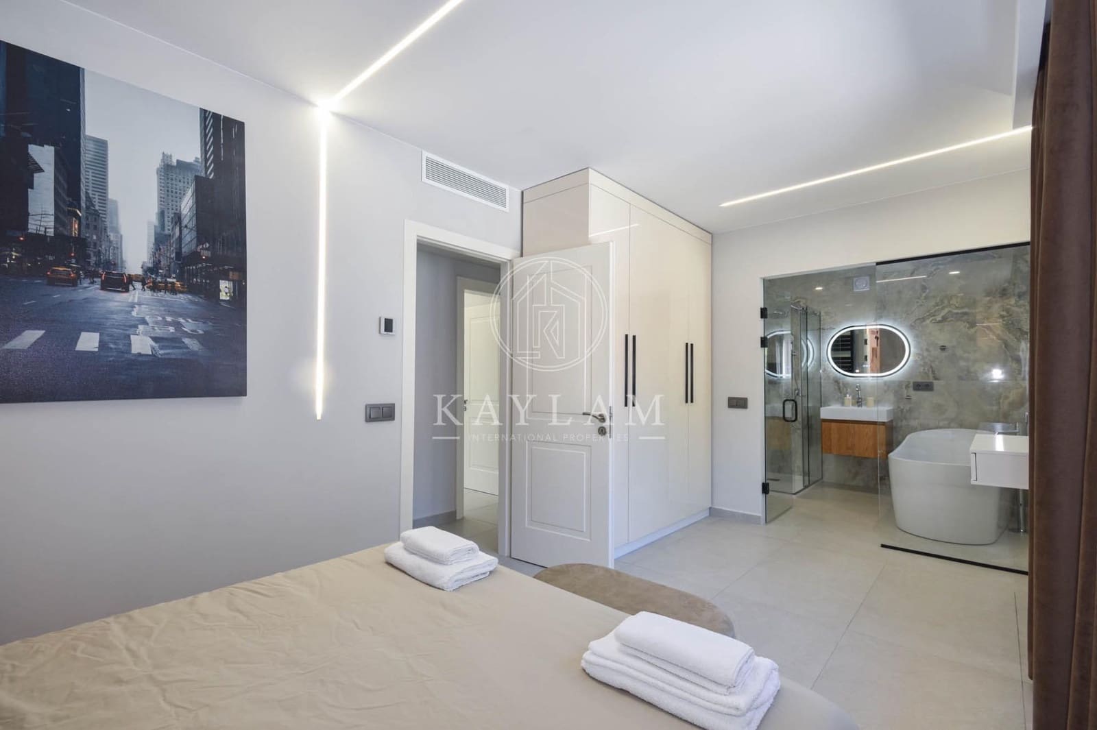 9 chambre Villa/Maison à vendre à Lloret de Mar avec piscine garage - 1 190 000 € (Ref: 9661959)