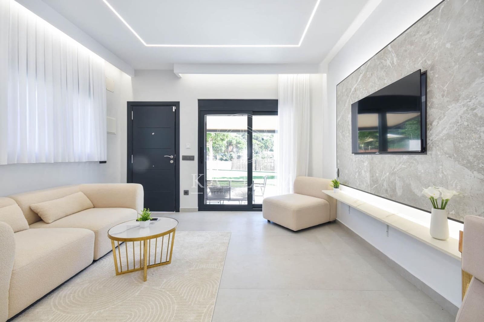 9 chambre Villa/Maison à vendre à Lloret de Mar avec piscine garage - 1 190 000 € (Ref: 9661959)