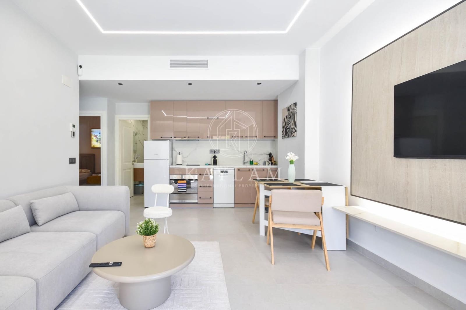 9 chambre Villa/Maison à vendre à Lloret de Mar avec piscine garage - 1 190 000 € (Ref: 9661959)